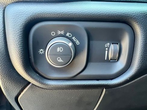 Certified 2026 RAM 2500 Big Horn AWD/4WD image 17