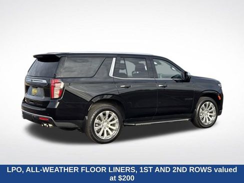Used 2021 Chevrolet Tahoe Premier w/ Premium Package AWD/4WD image 3