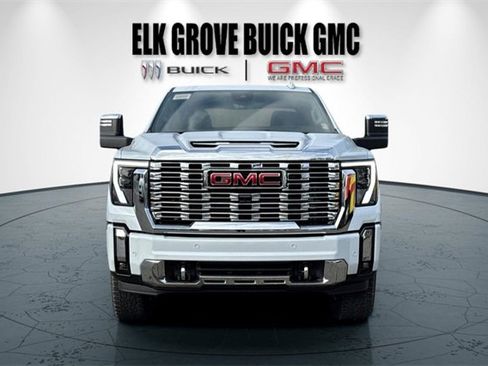 New 2026 GMC Sierra 3500 Denali w/ Denali Reserve Package image 9