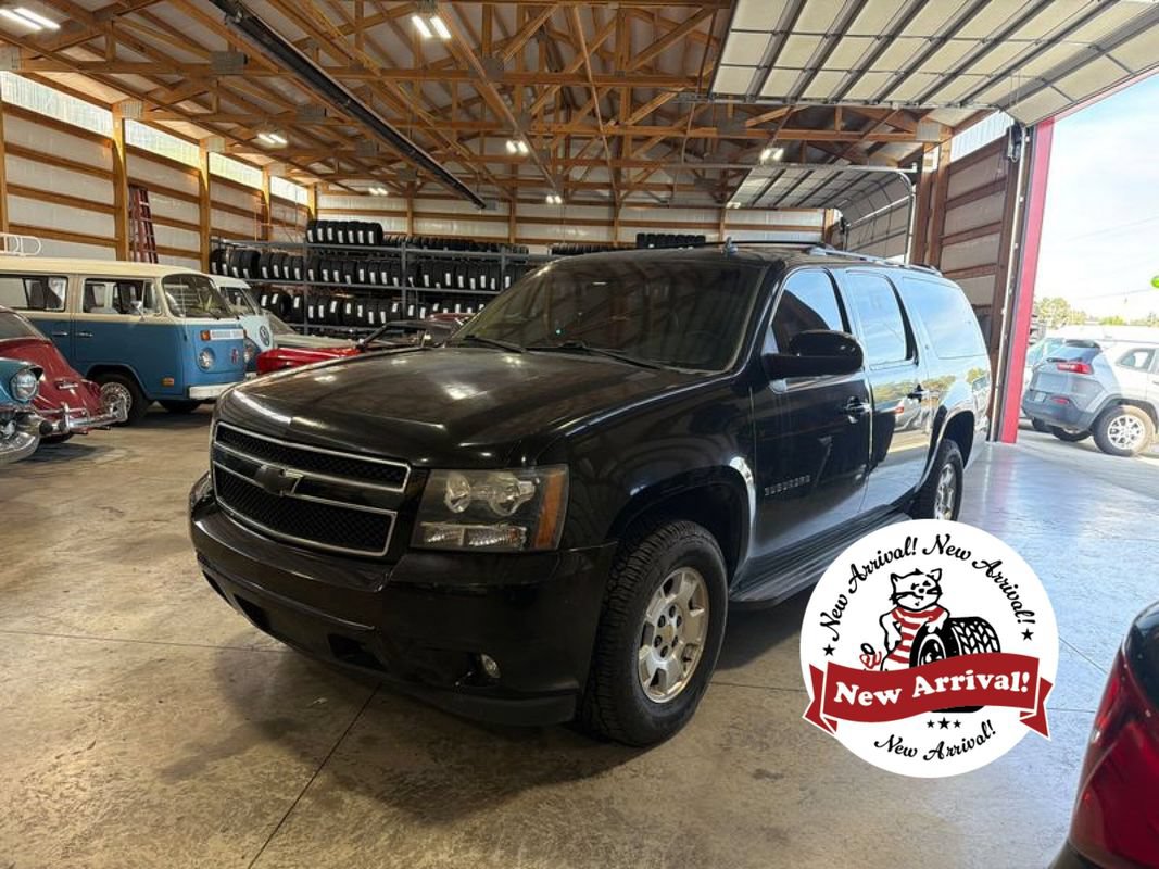 Used 2012 Chevrolet Suburban LT w/ Luxury Package AWD/4WD image 1