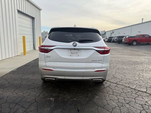Used 2019 Buick Enclave Premium w/ Experience Buick Package image 5