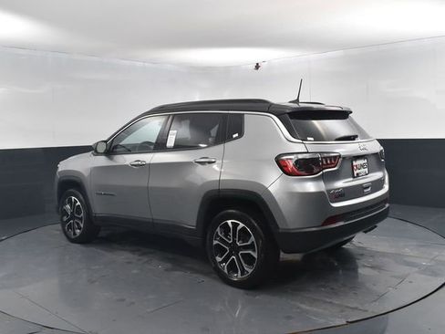 Used 2022 Jeep Compass Limited w/ Sun and Sound Group image 7