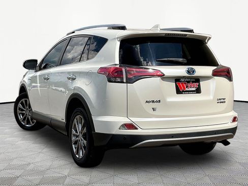 Used 2018 Toyota RAV4 Limited w/ Advanced Technology Package AWD/4WD image 4