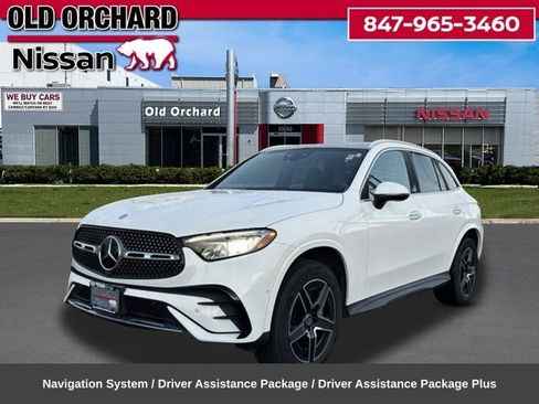 Used 2025 Mercedes-Benz GLC 300 4MATIC w/ AMG Line image 1
