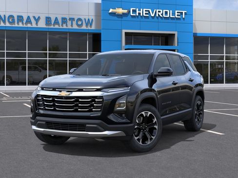 New 2027 Chevrolet Equinox LT w/ Convenience Package II FWD image 8