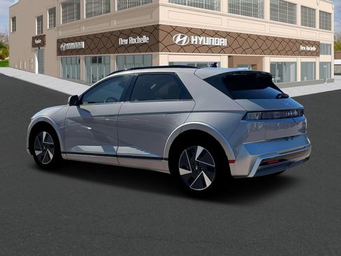 New 2026 Hyundai Ioniq 5 Limited AWD/4WD image 4