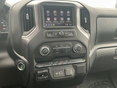 Used 2024 Chevrolet Silverado 2500 W/T w/ WT Convenience Package AWD/4WD image 9