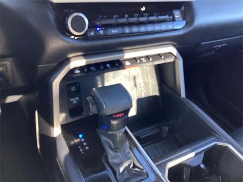 Used 2023 Toyota Tundra Limited image 22
