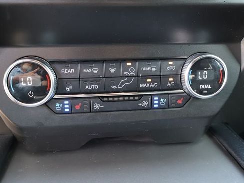 Certified 2021 Ford Expedition XLT RWD image 31