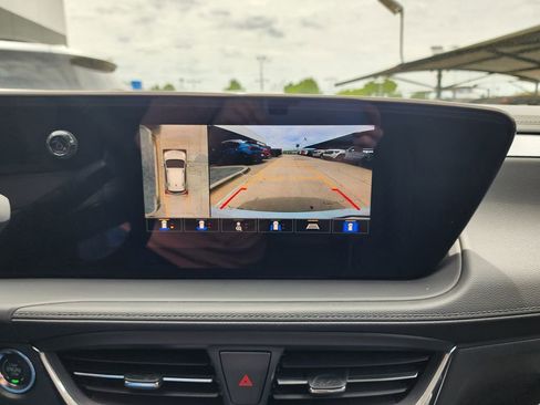 New 2026 Buick Encore GX Avenir FWD image 27