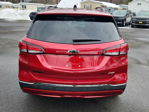 Used 2023 Chevrolet Equinox RS w/ RS Leather Package image 5