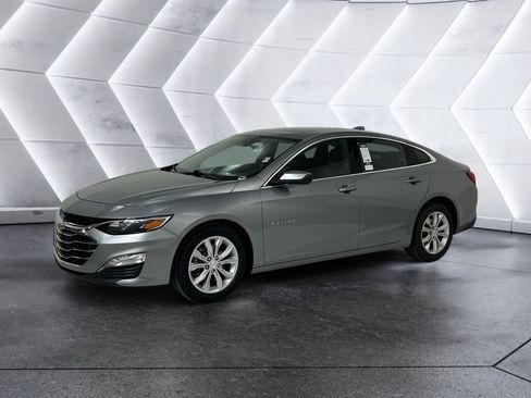 Used 2023 Chevrolet Malibu LT FWD image 3