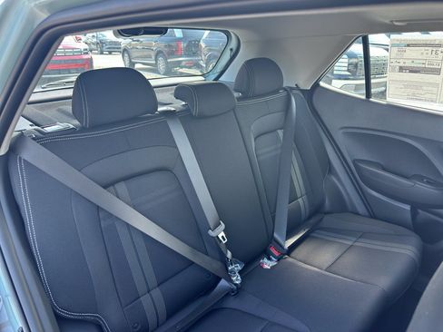 New 2026 Hyundai Venue SEL FWD image 33