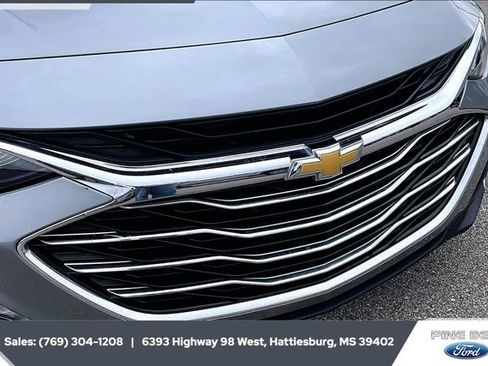 Used 2023 Chevrolet Malibu LT w/ Driver Confidence Package image 21