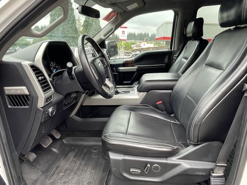 Used 2017 Ford F150 Lariat RWD image 13