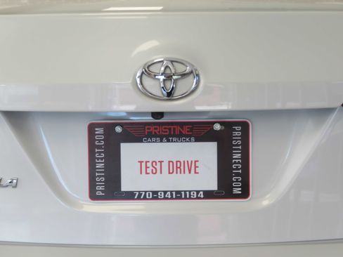 Used 2017 Toyota Corolla XLE FWD image 49