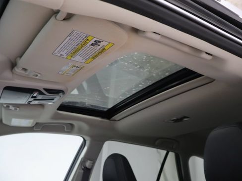Used 2022 Subaru Outback Limited AWD/4WD image 30