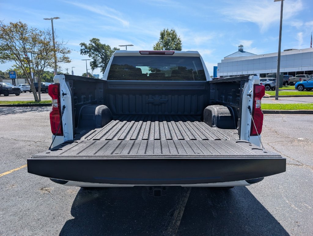 New 2026 Chevrolet Silverado 1500 RST w/ RST Select Package AWD/4WD image 5