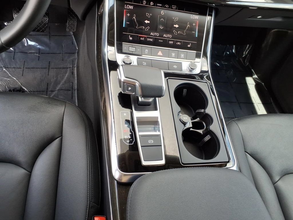 Used 2022 Audi Q7 2.0T Premium AWD/4WD image 21