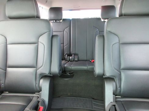 Certified 2017 Chevrolet Suburban Premier AWD/4WD image 21
