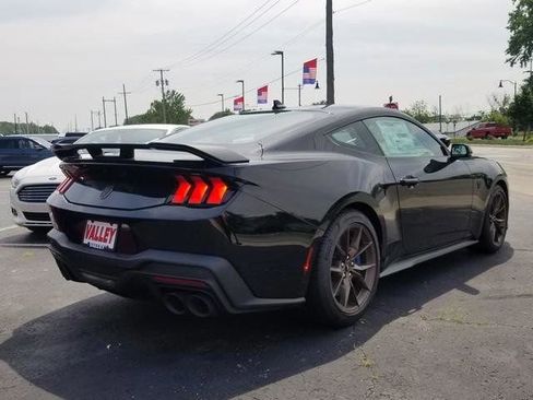 New 2025 Ford Mustang Dark Horse image 3