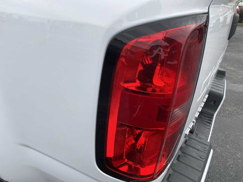 Used 2022 Chevrolet Colorado LT w/ Fleet Safety Package image 11