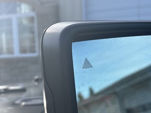 Used 2023 Jeep Wrangler Sport S image 18