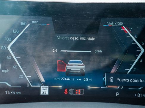 Used 2024 BMW X6 xDrive40i w/ Premium Package image 34