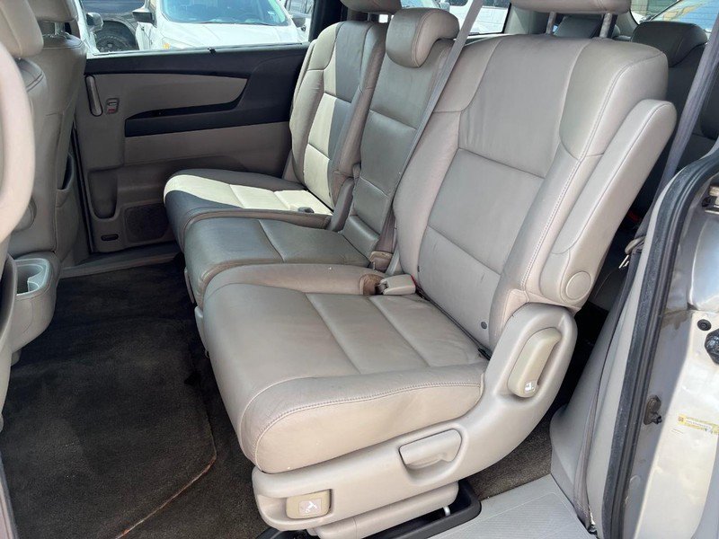 Used 2013 Honda Odyssey EX-L image 12
