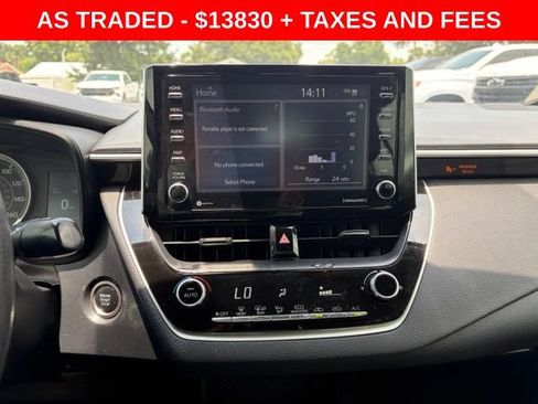 Used 2021 Toyota Corolla LE w/ LE Convenience Package FWD image 22