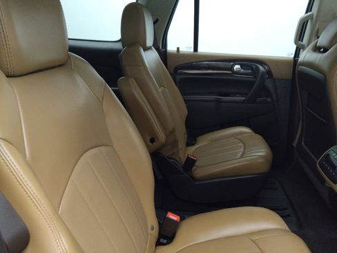 Used 2017 Buick Enclave Premium w/ Experience Buick Package FWD image 19
