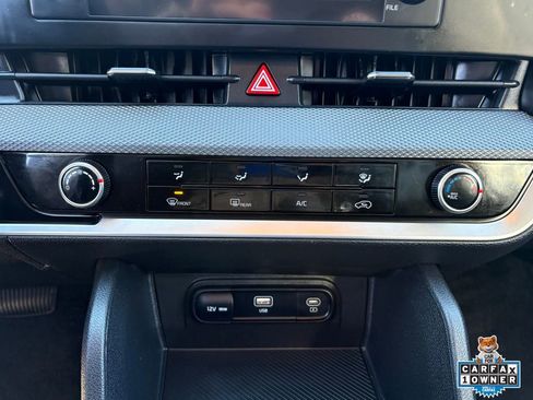 Certified 2025 Kia Sportage LX image 20