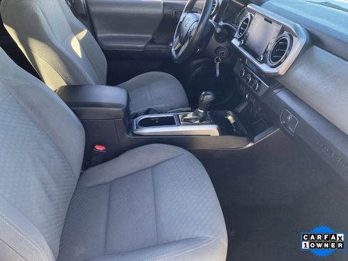 Used 2021 Toyota Tacoma SR5 image 12