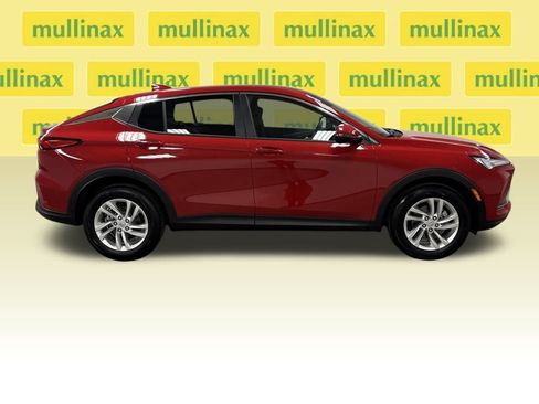 New 2026 Buick Envista Preferred w/ Advanced Safety Package FWD image 19