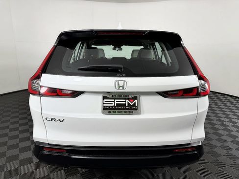 Used 2023 Honda CR-V LX image 10