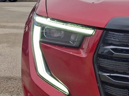 New 2026 GMC Acadia Elevation image 10