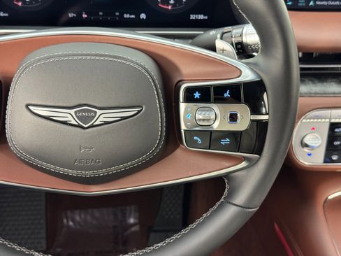Used 2024 Genesis G90 3.5T image 22