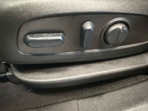 Used 2022 Chevrolet Blazer Premier image 21