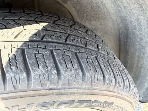 Used 2020 Hyundai Santa Fe Limited image 9