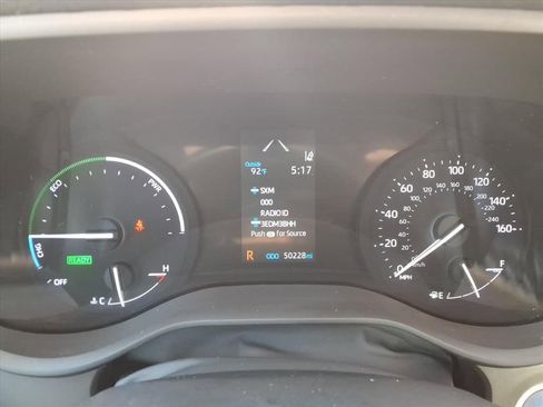 Certified 2024 Toyota Sienna XLE image 21