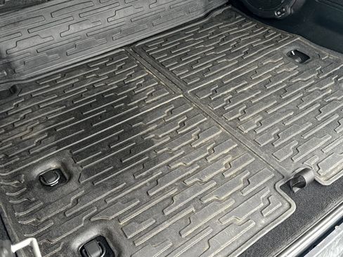 Used 2023 Jeep Wrangler Unlimited w/ Cold Weather Group image 13