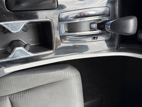 Used 2017 Honda Accord LX image 17
