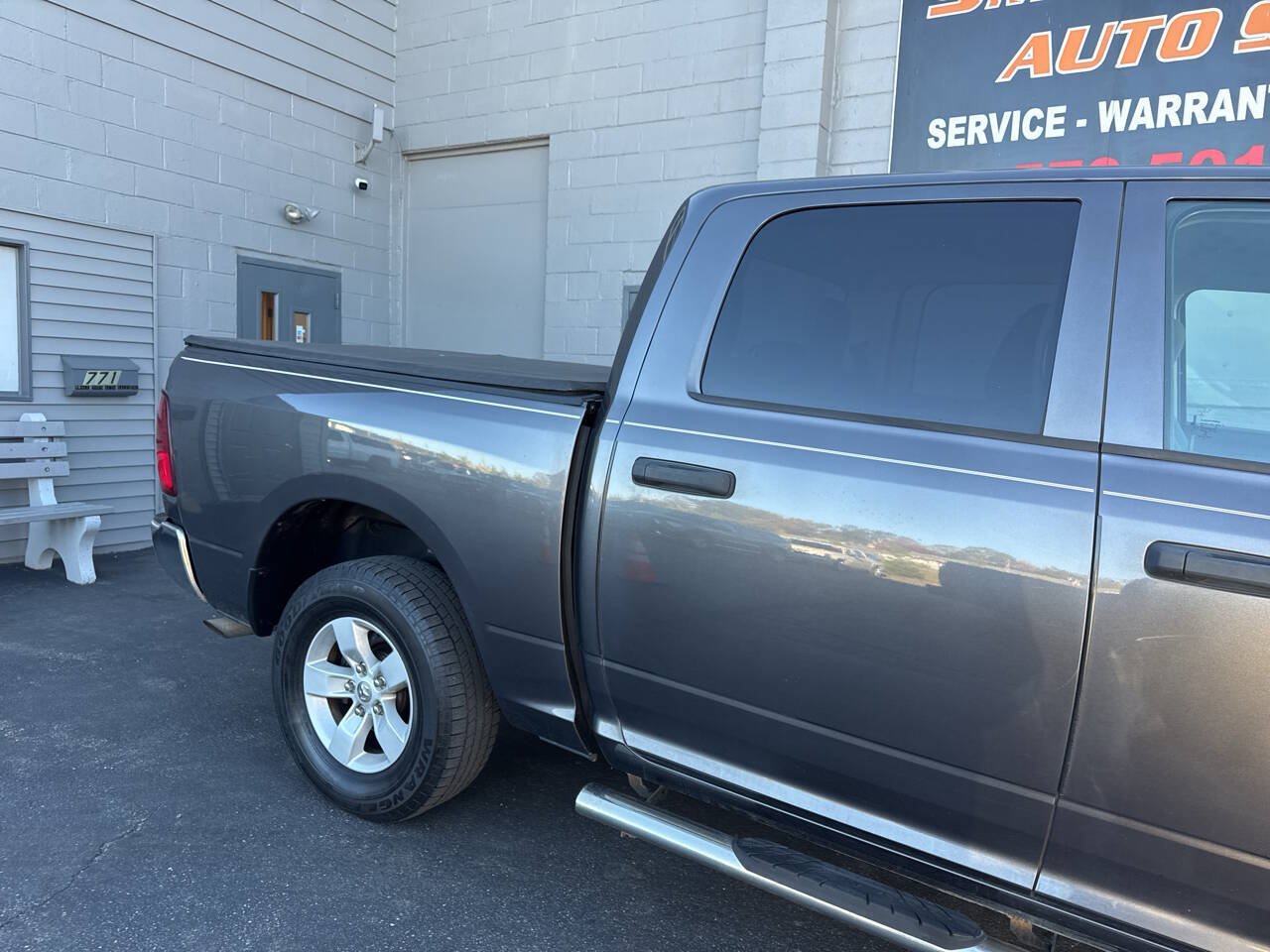 Used 2019 RAM 1500 Tradesman w/ Popular Equipment Group AWD/4WD image 9
