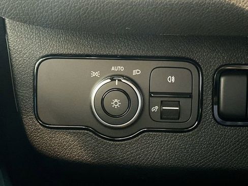 New 2025 Mercedes-Benz Sprinter 2500 image 10