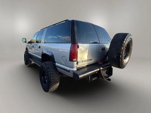 Used 1997 GMC Suburban 2500 w/ Marketing Opt Pkg 3 image 3