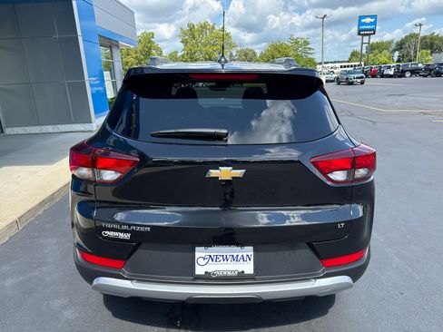 Used 2023 Chevrolet TrailBlazer LT FWD image 8