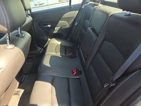 Used 2013 Chevrolet Cruze LTZ FWD image 9