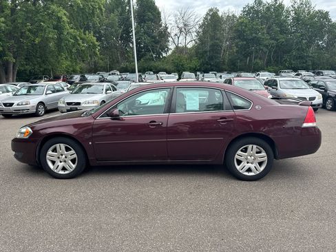 Used 2007 Chevrolet Impala LT image 8