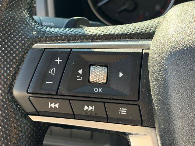 Used 2024 Mitsubishi Outlander ES FWD image 11