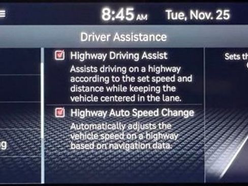 Used 2023 Genesis G70 3.3T w/ Sport Prestige Package image 31